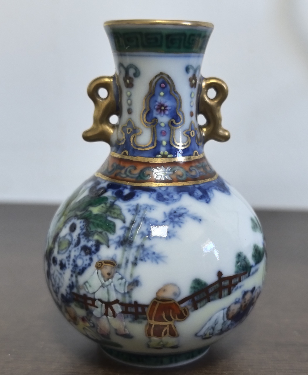 fc9b30d2-5f70-4407-b3d8-8177809ea274