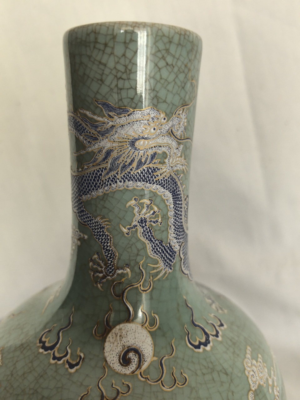 0165edca-93d6-4c52-8284-180371140f34