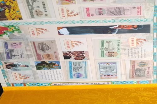 一位来自福建省福州市的李老师，有一些藏品和很好的老物件，急需找到爱好的收藏家，有意者请联系我。目前藏友老师比较着急，只要您是真心诚意想要收藏，一切好商量。