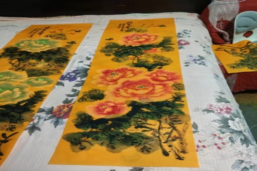 一位来自湖北省黄石市的徐老师，有一些藏品和很好的老物件，急需找到爱好的收藏家，有意者请联系我。目前藏友老师比较着急，只要您是真心诚意想要收藏，一切好商量。