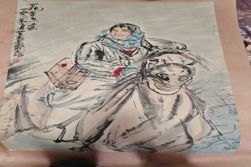 一位来自河北省张家口市的董老师，有一些藏品和很好的老物件，急需找到爱好的收藏家，有意者请联系我。目前藏友老师比较着急，只要您是真心诚意想要收藏，一切好商量。