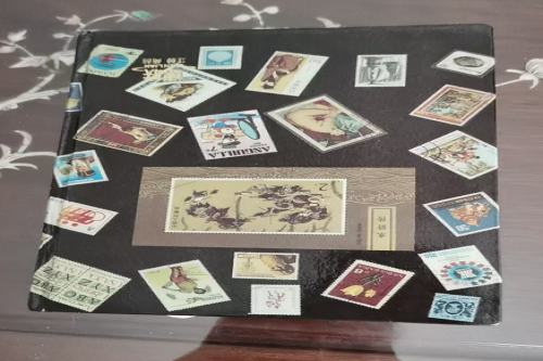 一位来自山东的陈老师，有一些藏品和很好的老物件，急需找到爱好的收藏家，有意者请联系我。目前藏友老师比较着急，只要您是真心诚意想要收藏，一切好商量。