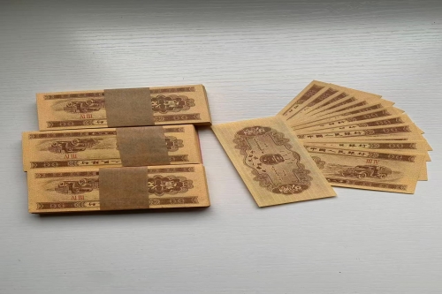 一位来自安徽省芜湖市的林老师，有一些藏品和很好的老物件，急需找到爱好的收藏家，有意者请联系我。目前藏友老师比较着急，只要您是真心诚意想要收藏，一切好商量。