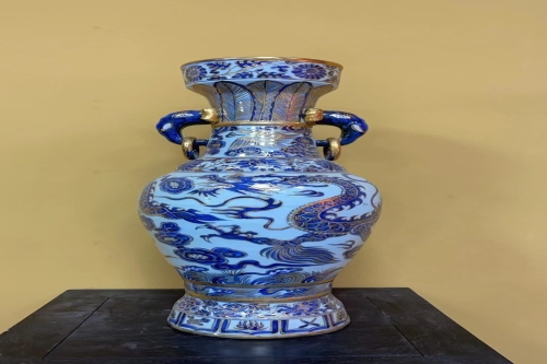 一位来自内蒙古通辽市的李老师，有一些藏品和很好的老物件，急需找到爱好的收藏家，有意者请联系我。目前藏友老师比较着急，只要您是真心诚意想要收藏，一切好商量。