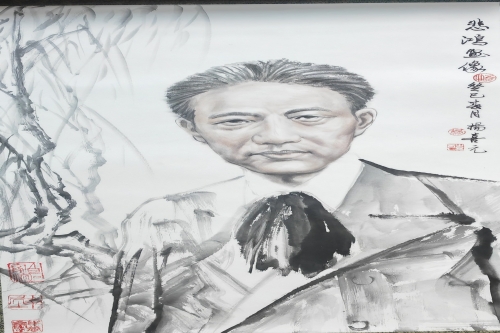 一位来自广西河池市的覃老师，有一些藏品和很好的老物件，急需找到爱好的收藏家，有意者请联系我。目前藏友老师比较着急，只要您是真心诚意想要收藏，一切好商量。