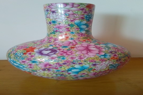 一位来自福建省福州市的王老师，有一些藏品和很好的老物件，急需找到爱好的收藏家，有意者请联系我。目前藏友老师比较着急，只要您是真心诚意想要收藏，一切好商量。