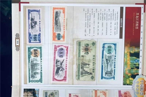 一位来自北京市大兴区的田老师，有一些藏品和很好的老物件，急需找到爱好的收藏家，有意者请联系我。目前藏友老师比较着急，只要您是真心诚意想要收藏，一切好商量。