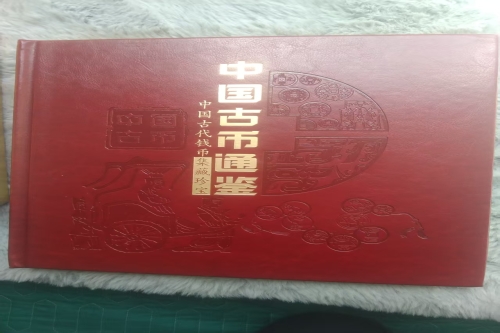 一位来自的甘肃省临夏回族自治州的赵老师，有一些藏品和很好的老物件，急需找到爱好的收藏家，有意者请联系我。目前藏友老师比较着急，只要您是真心诚意想要收藏，一切好商量。