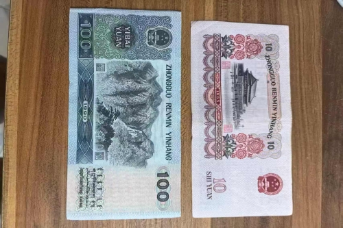 一位来自海南省文昌市的葛老师，有一些藏品和老物件，急需出手，有意者联系，价格好商量。