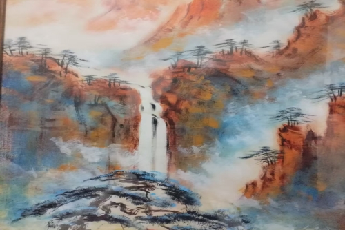 一位来自四川省成都市的蒋老师，有一些藏品和很好的老物件，急需找到爱好的收藏家，有意者请联系我。目前藏友老师比较着急，只要您是真心诚意想要收藏，一切好商量。