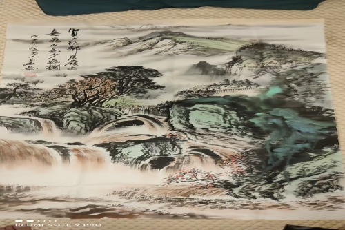 一位来自云南省昆明市的凡老师，有一些藏品和很好的老物件，急需找到爱好的收藏家，有意者请联系我。目前藏友老师比较着急，只要您是真心诚意想要收藏，一切好商量。